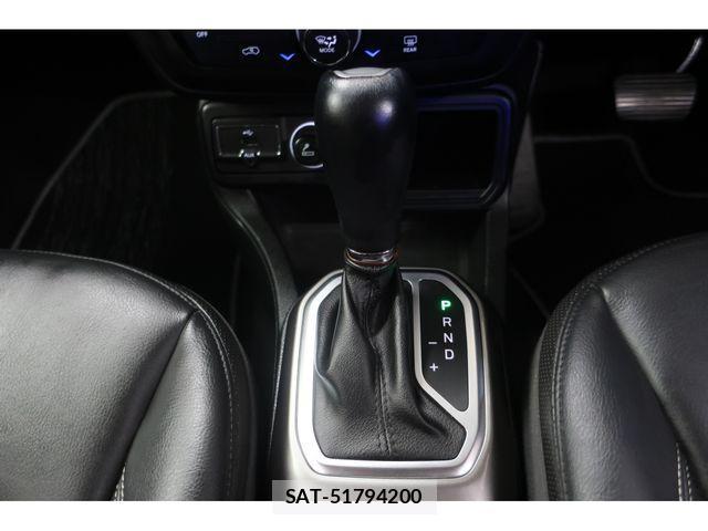 Jeep RENEGADE 2018-11 1310614-22