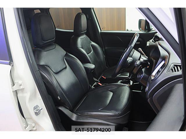 Jeep RENEGADE 2018-11 1310614-24
