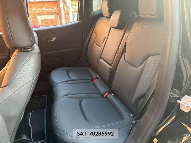 Jeep RENEGADE 2024-02 1412932-15