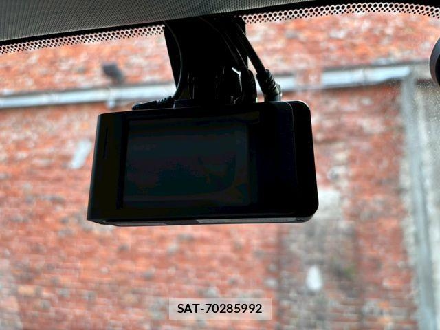 Jeep RENEGADE 2024-02 1412932-28