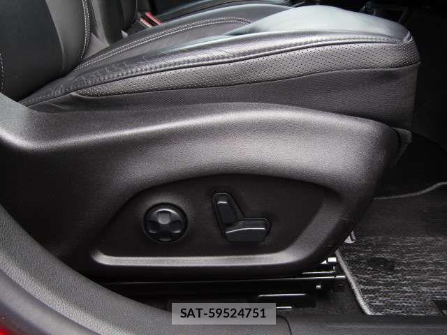 Jeep RENEGADE 2020-09 1585966-12