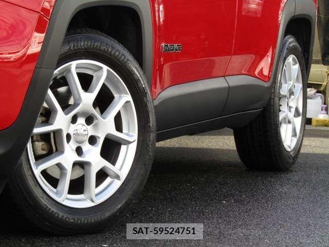 Jeep RENEGADE 2020-09 1585966-18