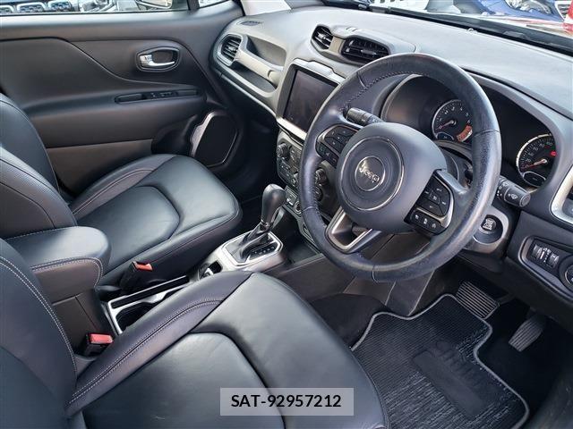 Jeep RENEGADE 2021-04 1660942-11