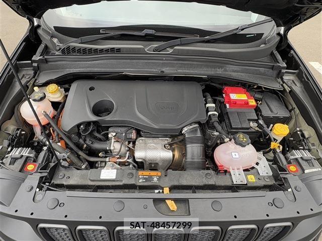 Jeep RENEGADE 2021-01 1825587-10