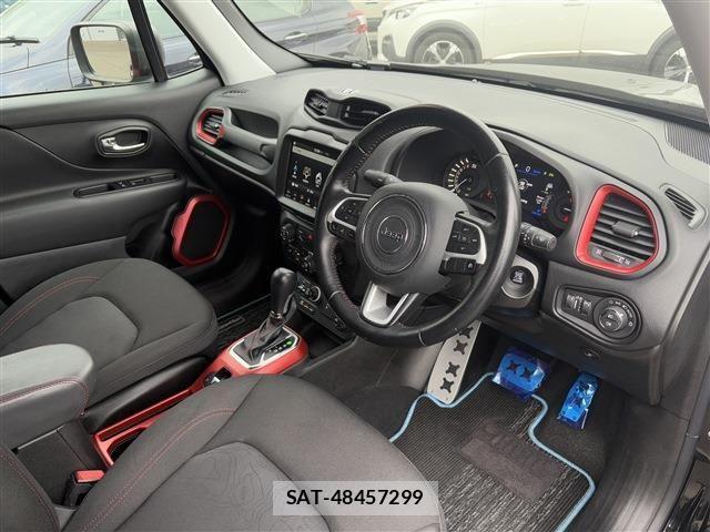 Jeep RENEGADE 2021-01 1825587-13