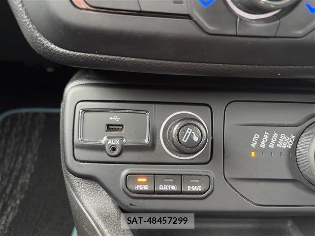 Jeep RENEGADE 2021-01 1825587-26