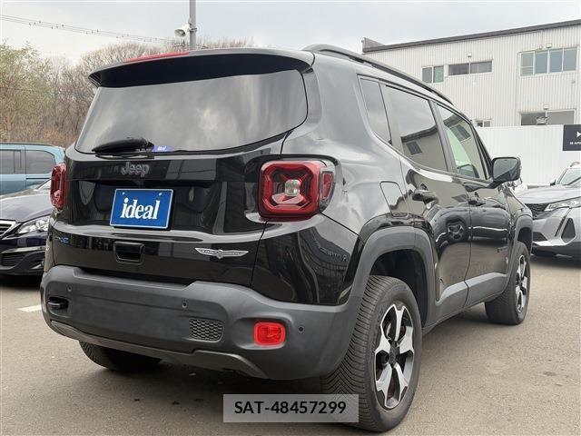 Jeep RENEGADE 2021-01 1825587-4