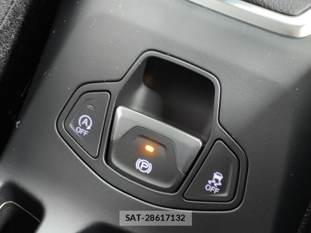 Jeep RENEGADE 2023-07 3770243-17