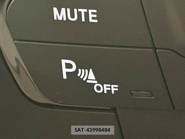 Jeep RENEGADE 2021-08 3906489-10