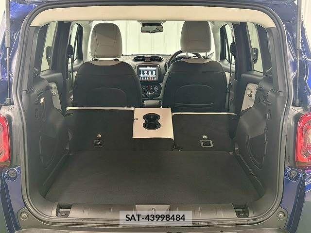 Jeep RENEGADE 2021-08 3906489-17