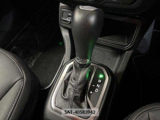 Jeep RENEGADE 2024-08 3934475-19