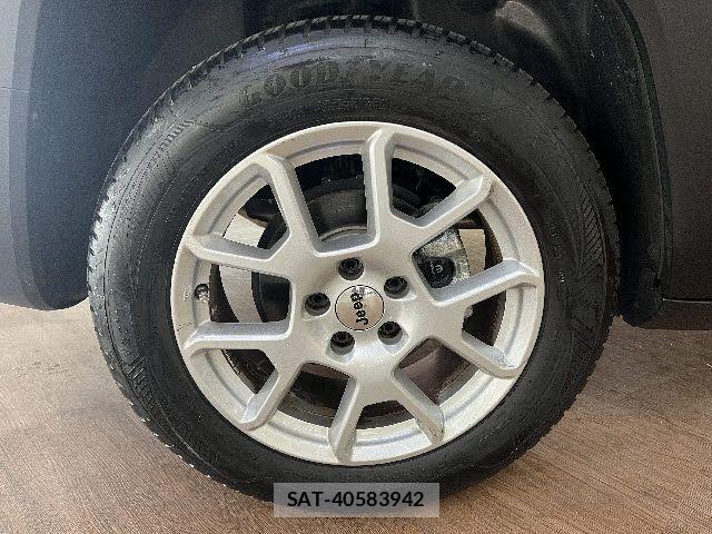 Jeep RENEGADE 2024-08 3934475-26