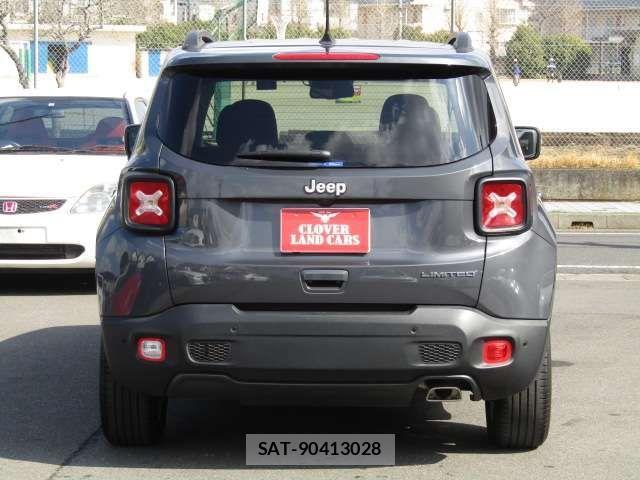 Jeep RENEGADE 2022-06 4043798-9