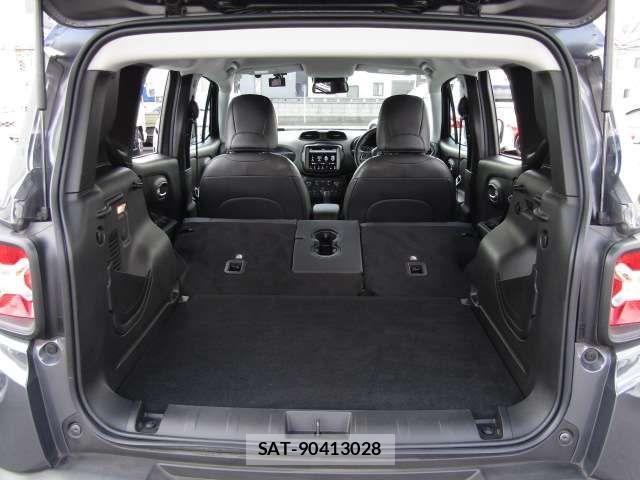 Jeep RENEGADE 2022-06 4043798-11