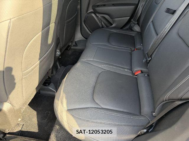 Jeep RENEGADE 2019-12 4639309-7