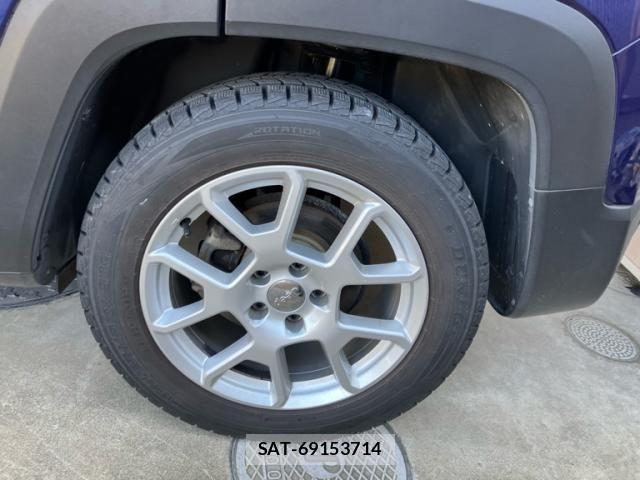 Jeep RENEGADE 2019-06 4754452-11