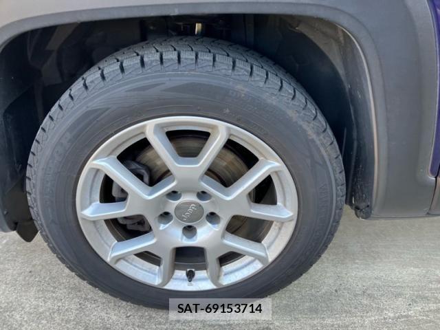 Jeep RENEGADE 2019-06 4754452-12