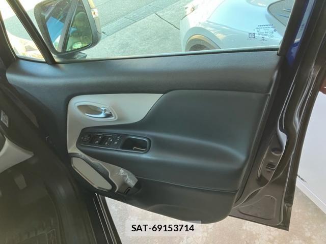 Jeep RENEGADE 2019-06 4754452-14