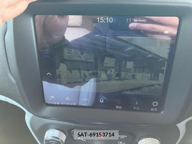 Jeep RENEGADE 2019-06 4754452-26