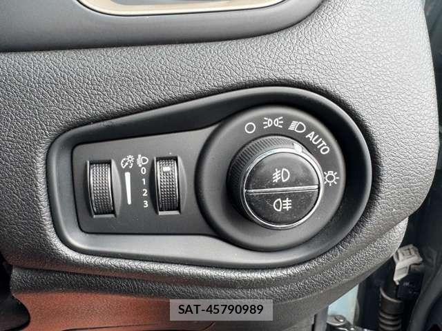 Jeep RENEGADE 2016-07 4961021-21
