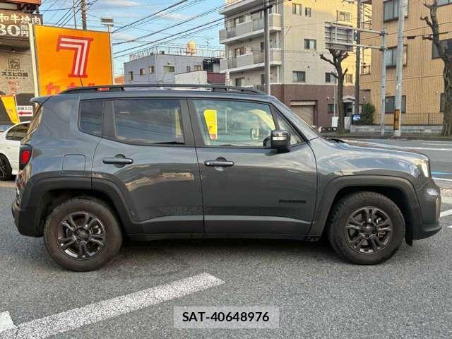 Jeep RENEGADE 2022-04 4961007-9