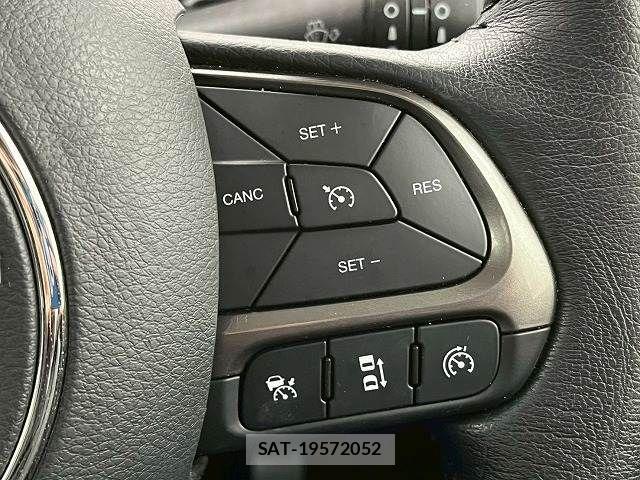 Jeep RENEGADE 2020-06 5869809-4