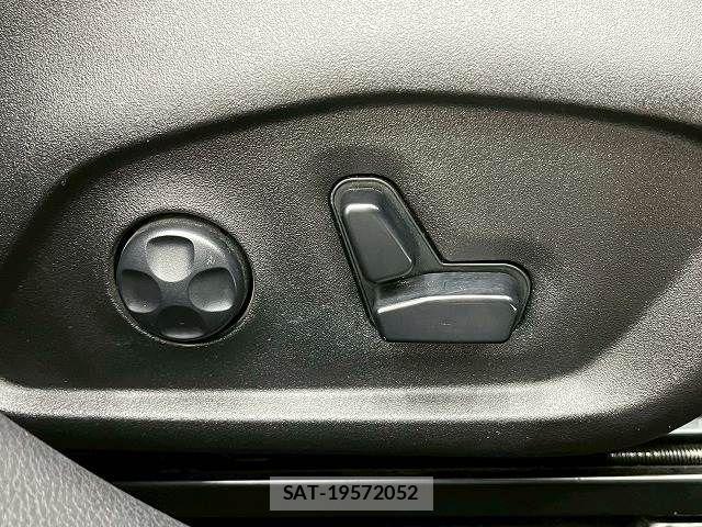 Jeep RENEGADE 2020-06 5869809-7