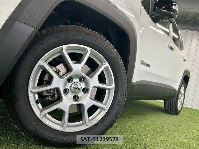 Jeep RENEGADE 2024-11 5869796-18