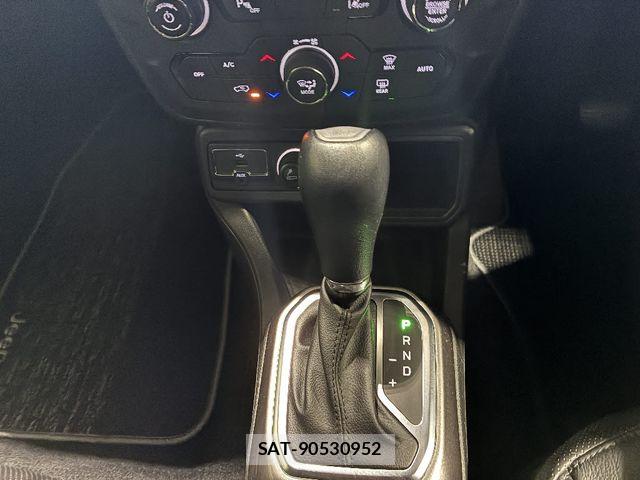 Jeep RENEGADE 2021-08 6001522-13