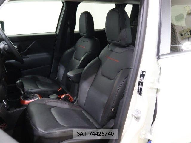 Jeep RENEGADE 2023-03 6001504-4