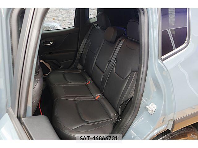 Jeep RENEGADE 2017-12 6001547-28