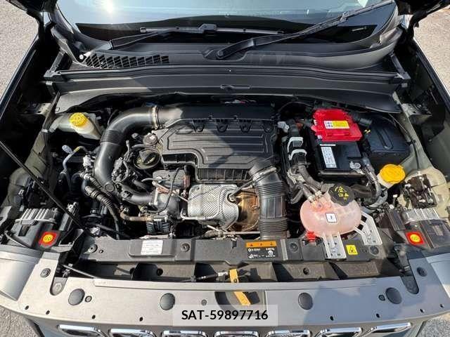 Jeep RENEGADE 2021-06 6001533-28