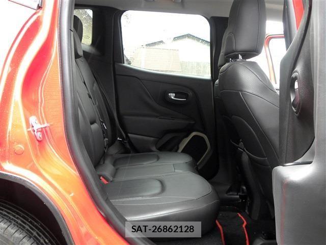 Jeep RENEGADE 2016-06 6001562-10