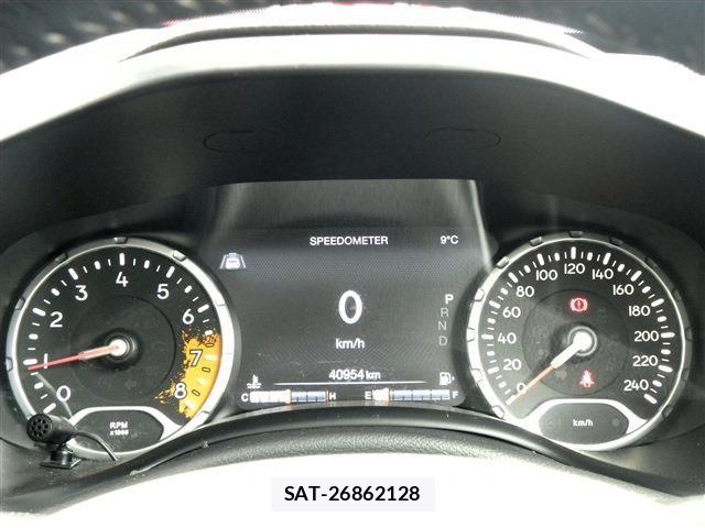 Jeep RENEGADE 2016-06 6001562-19