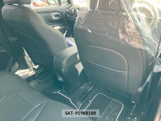 Jeep RENEGADE 2019-08 6244744-12