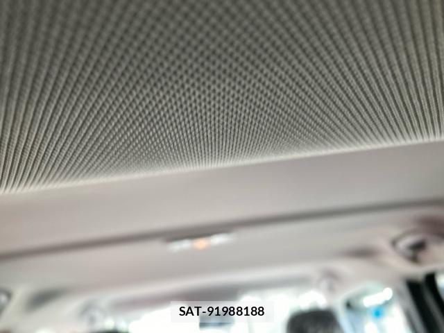 Jeep RENEGADE 2019-08 6244744-16