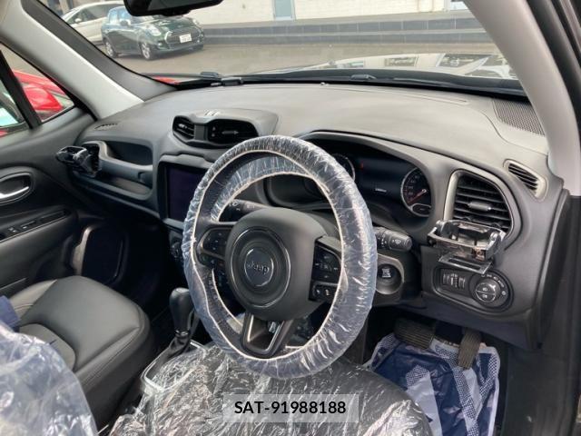 Jeep RENEGADE 2019-08 6244744-17