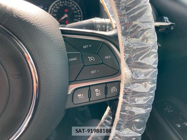 Jeep RENEGADE 2019-08 6244744-19