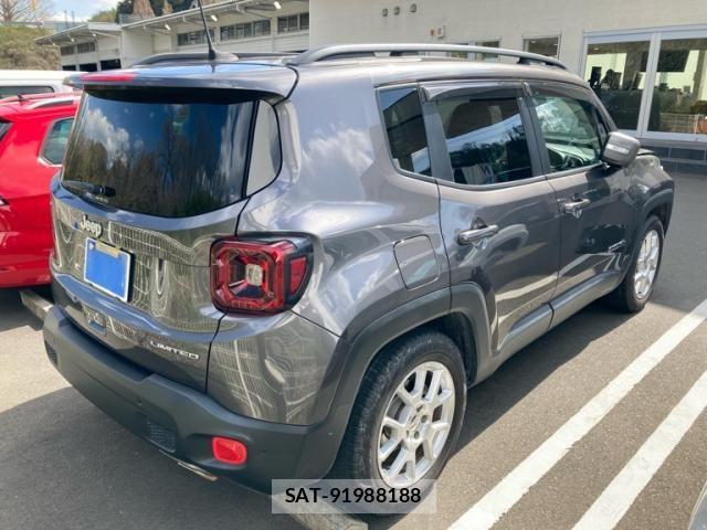 Jeep RENEGADE 2019-08 6244744-3