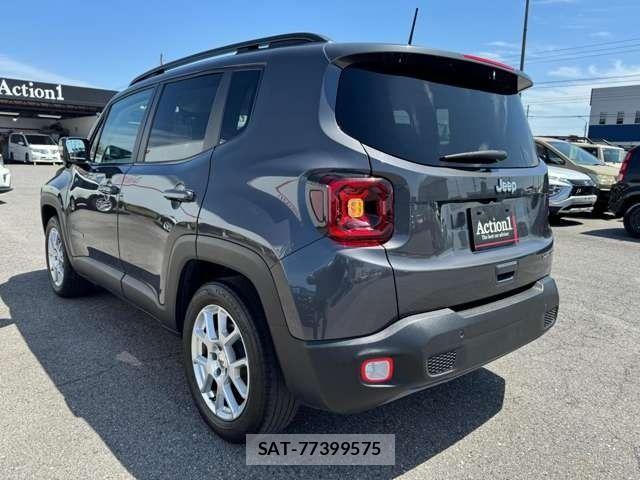 Jeep RENEGADE 2023-08 6304661-3