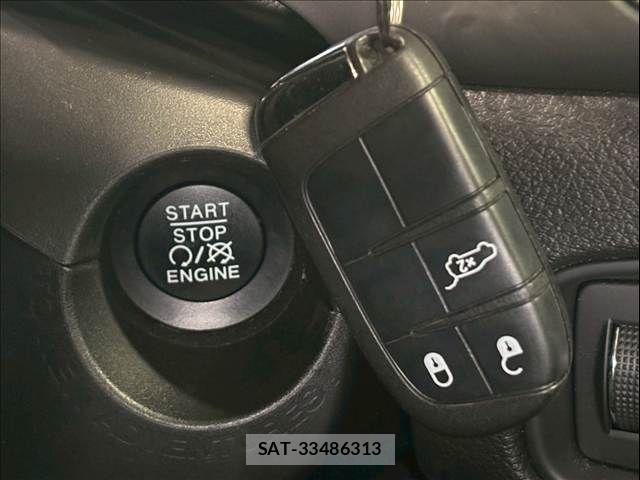 Jeep RENEGADE 2021-05 6545323-5
