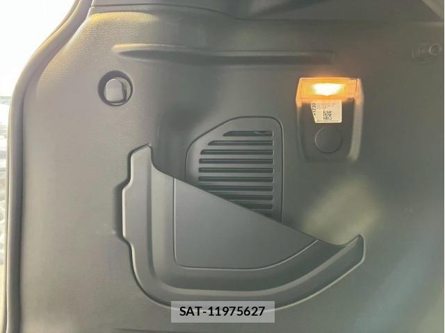 Jeep RENEGADE 2021-06 6612455-9