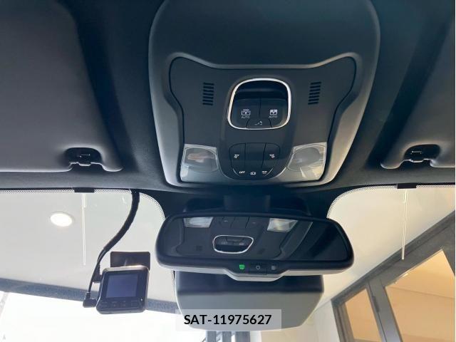 Jeep RENEGADE 2021-06 6612455-13