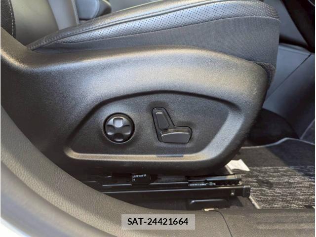 Jeep RENEGADE 2021-09 6612453-15