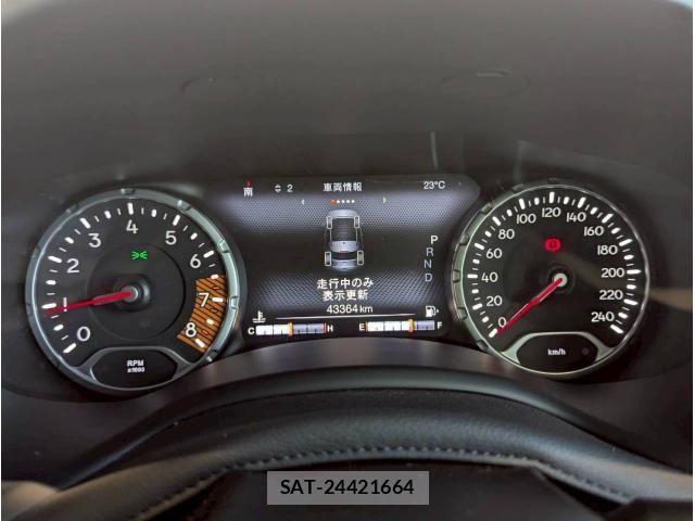 Jeep RENEGADE 2021-09 6612453-26