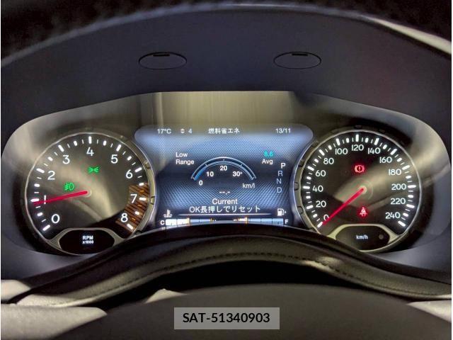 Jeep RENEGADE 2021-05 6612454-23