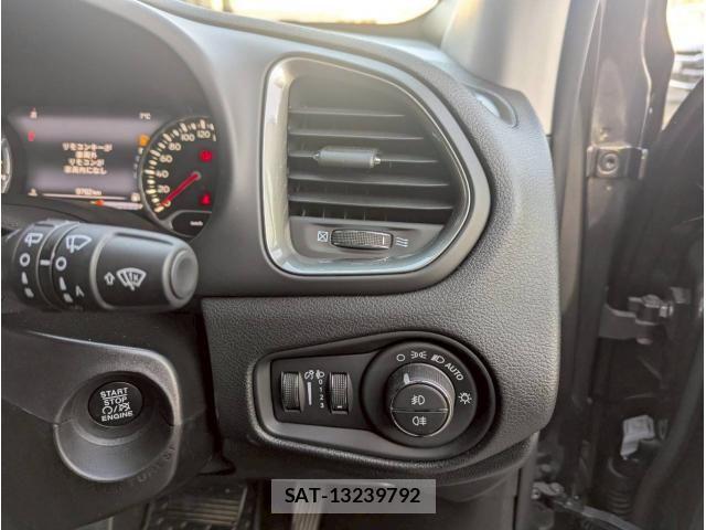 Jeep RENEGADE 2020-12 6612449-17