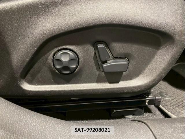 Jeep RENEGADE 2021-06 6612450-29