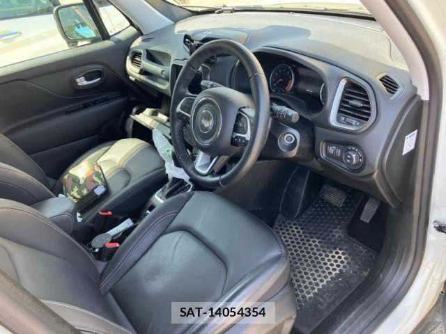 Jeep RENEGADE 2024-03 6612456-14