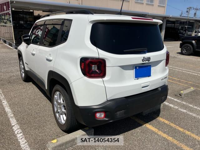 Jeep RENEGADE 2024-03 6612456-4